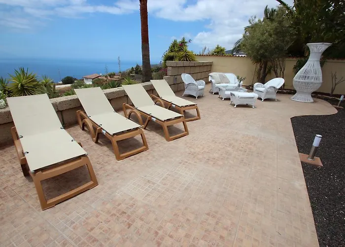 Casa Herrenhaus Montimar 公寓 *